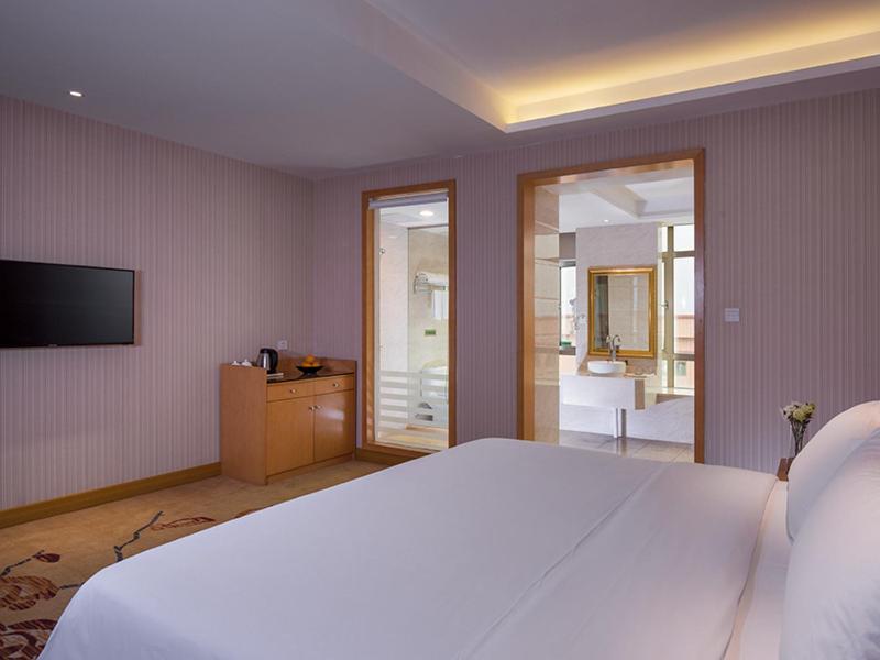 Vienna 3 Best Hotel Dongguan Liaobu Veicle City Luaran gambar