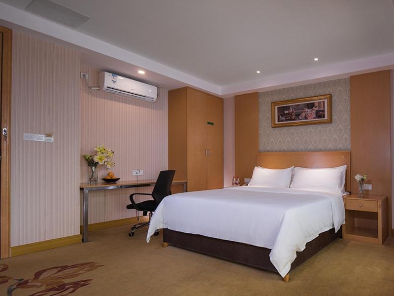 Vienna 3 Best Hotel Dongguan Liaobu Veicle City Luaran gambar